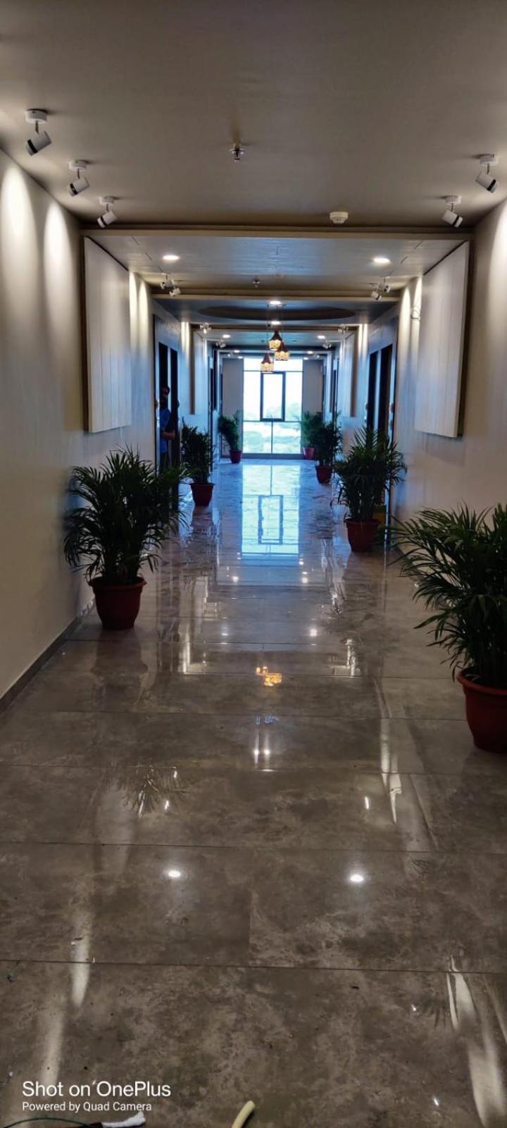 Hotel Aarna Palace Vadodara Buitenkant foto
